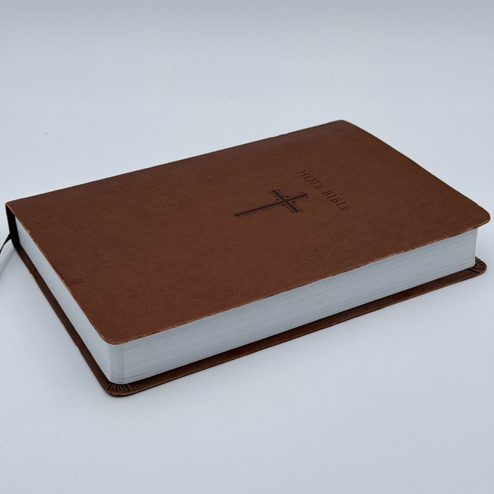 NKJV HOLY BIBLE SUPER GIANT PRINT EDITION REFERENCES RED LETTER LEATHER T NELSON - Picture 5 of 10